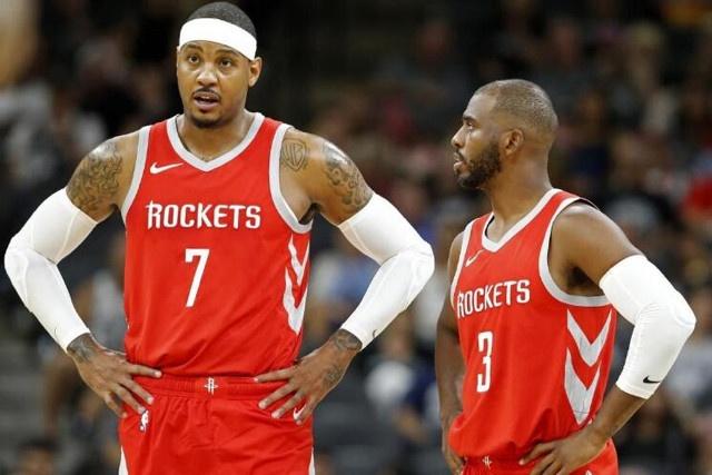 都体：邓弗里斯可能继续缺席与马竞比赛；泽林斯基已参加合练（都灵体育报：邓弗里斯或继续缺席战马竞，泽林斯基已重返合练）