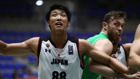 荣获迈阿密城市钥匙，梅西晒照：非常感谢迈阿密市的认可（梅西获赠迈阿密城市钥匙并晒照：感谢这座城市的认可）