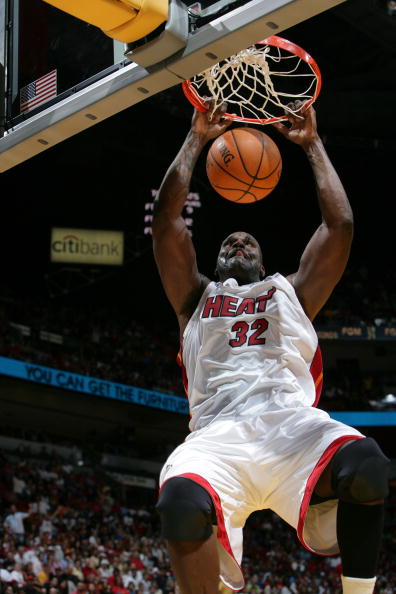 跟队：拉师傅仍因个人事务缺席训练，出战毕包可能性未被排除（队记：拉师傅因私事继续缺席训练，出战毕包并非无望）