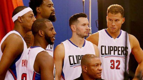 切尔西2-2卡拉巴赫，埃斯特旺、加纳乔破门，哈托失误送礼+送点（切尔西2-2战平卡拉巴赫：埃斯特旺、加纳乔破门，哈托失误送礼并送点）