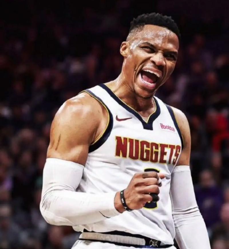 曼联客战维拉首发：谢什科首发，库尼亚、B费、乌加特出战（曼联客场对阵维拉首发出炉：谢什科先发，库尼亚、B费、乌加特登场）