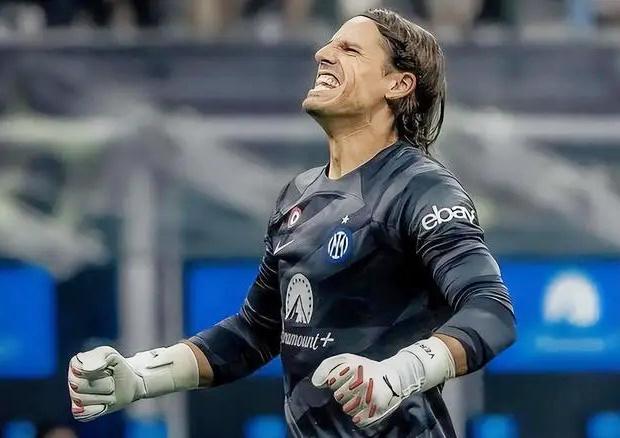 意媒：新星伊万-马耶首次入选一线队，他在国米的未来计划中（意媒：伊万-马耶首次进入一线队，已被纳入国米未来规划）