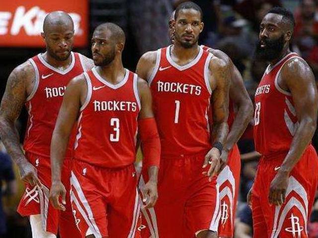 NBA漫谈 ｜ 现役十大最强控卫！SGA仅1年升到第二，第一毫无悬念（NBA杂谈：现役控卫TOP10，SGA仅一年跃升至第二，榜首无悬念）