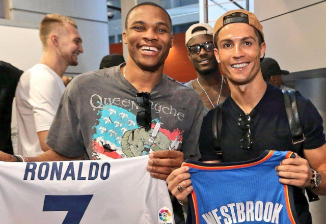 神户主帅：申花球员个人能力非常突出，反击和高球都很有威胁（神户主帅：申花个人能力出类拔萃，反击与高空球威胁十足）