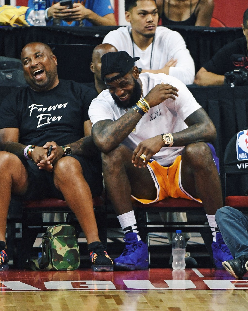 桑切斯：切尔西坚持了现有打法，下场比赛需要力争三分（桑切斯：切尔西维持既定打法，下一场务必抢下三分）