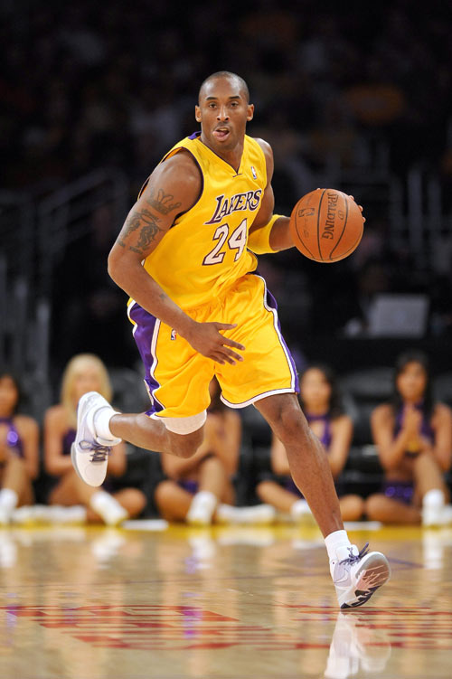 知名装备网站：阿迪达斯将于11月6日发售世界杯球衣，23队谍照泄露（阿迪达斯世界杯球衣将于11月6日开售，23支球队谍照被知名装备网站曝光）