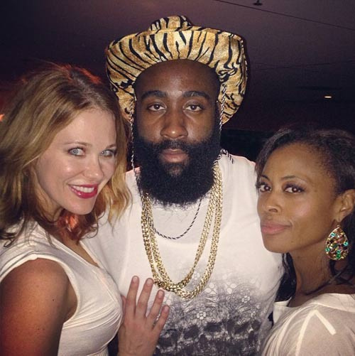 湖人现状分析：困境与挑战并存（湖人现状解读：困境与挑战交织）