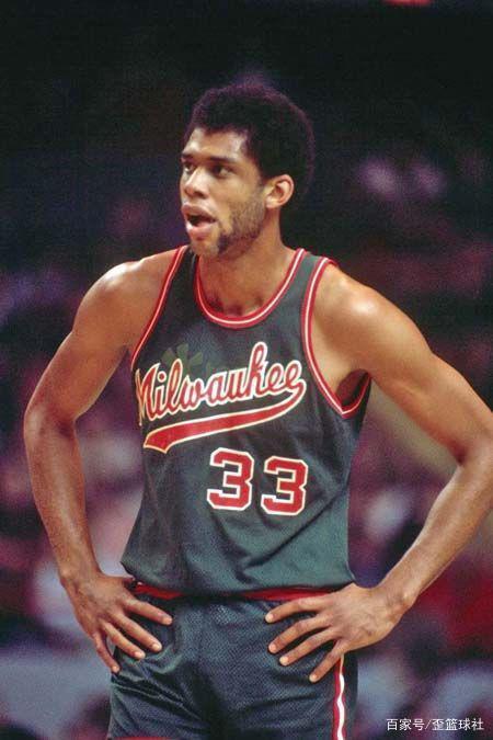 记者：新月想本周与努涅斯达成协议，若他同意将向利物浦报价（记者：新月力争本周敲定努涅斯，一旦同意即向利物浦报价）